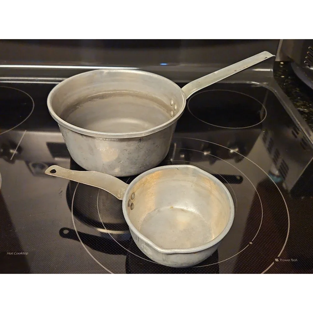 Set of 2 Vintage Wear-Ever Pots Sizes #50 & #2032 Farmhouse Decor Camping Gear